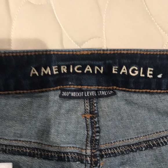 American Eagle Super Hi Rise Jegging size 2short - Picture 2 of 5